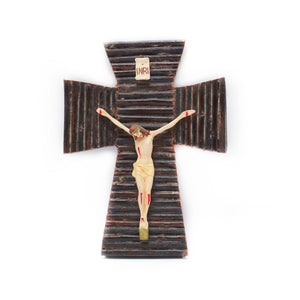 Mini Twig Design Crucifix