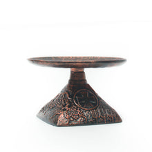 Load image into Gallery viewer, Wheat &amp; Grapes Candle Holder Bronze
