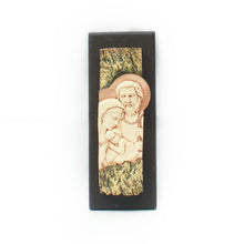 Load image into Gallery viewer, Vertical Holy Family Plaque
