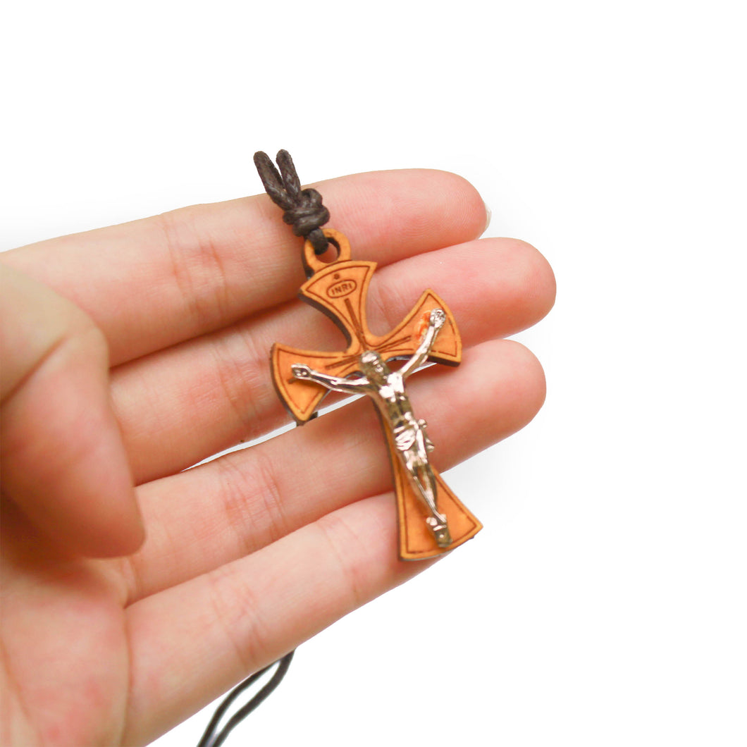 Metal Crucifix Necklace